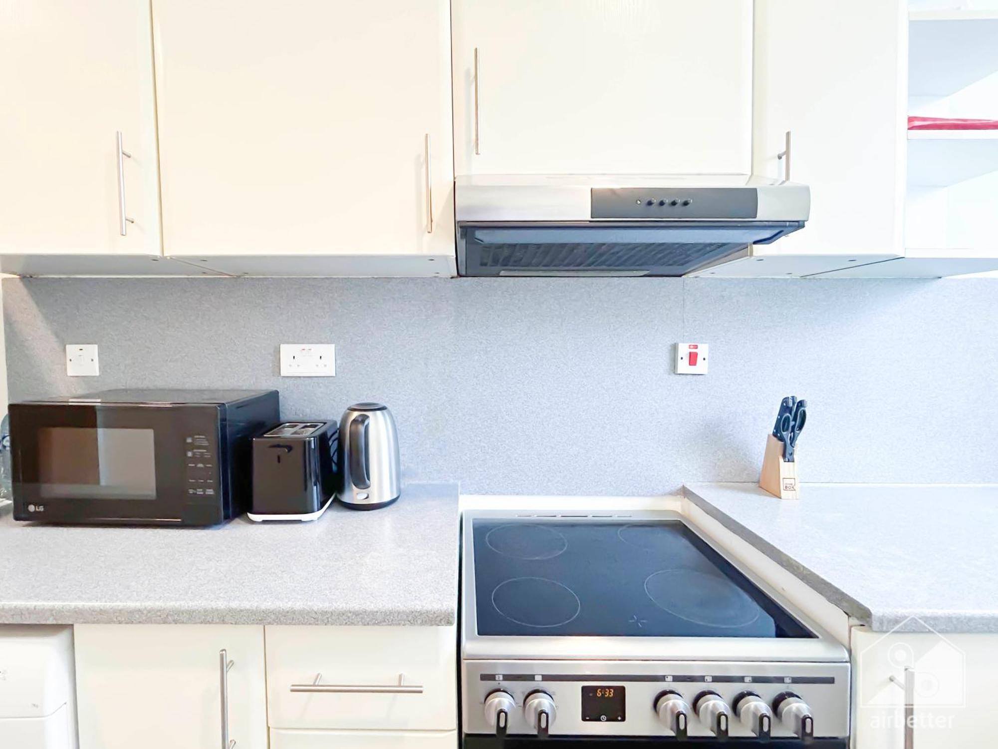 Luxury At Madison 2bedroom Balcony Apartment *