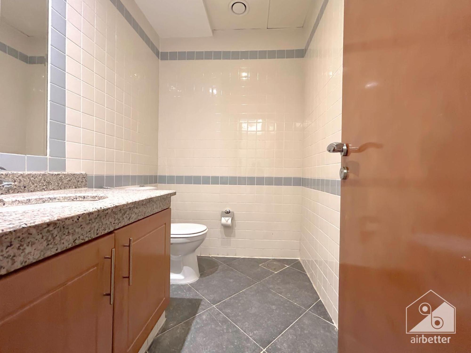 Luxury At Madison 2bedroom Balcony Apartment Dubai