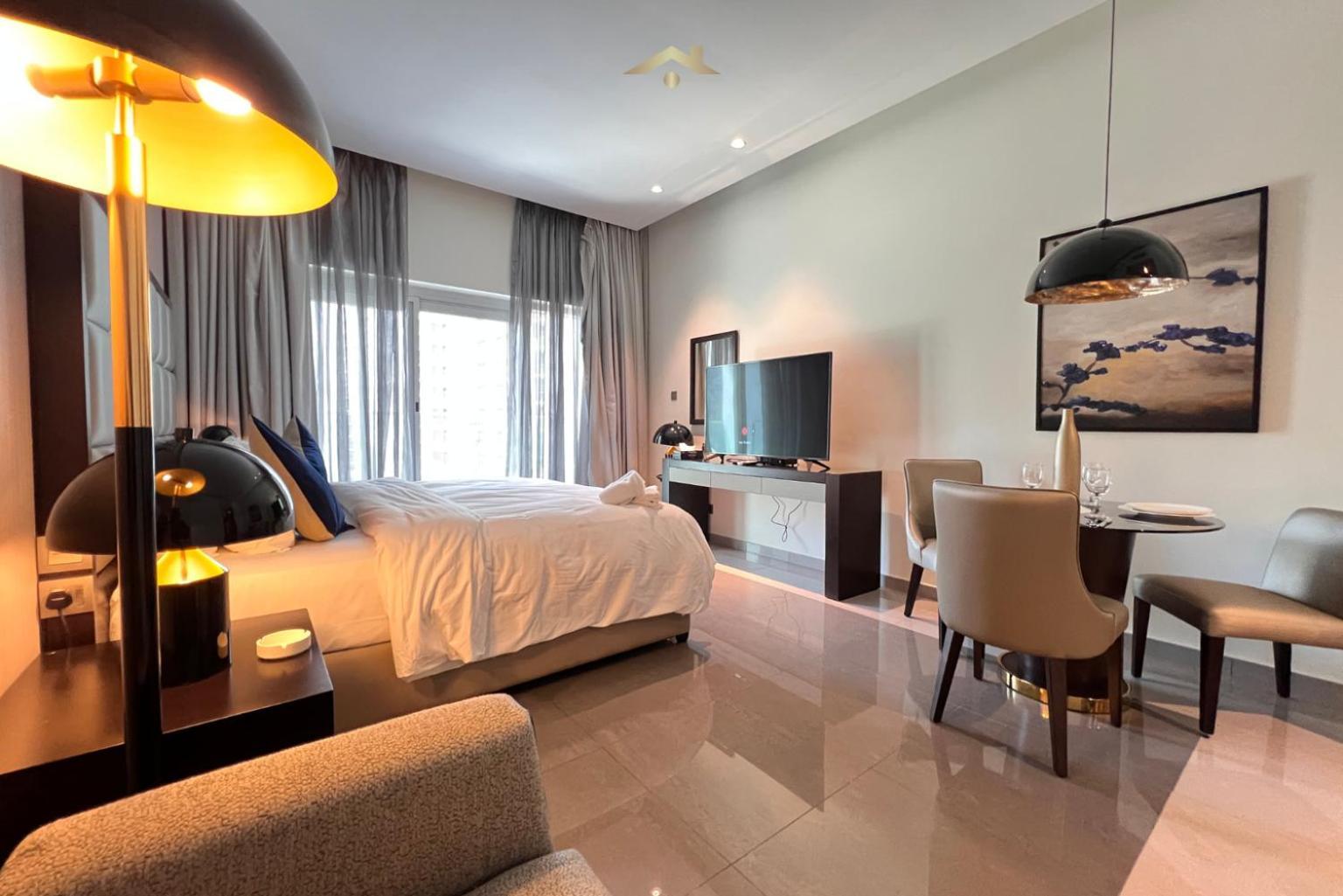 Modern Living In Majestine ,businessbay Apartment