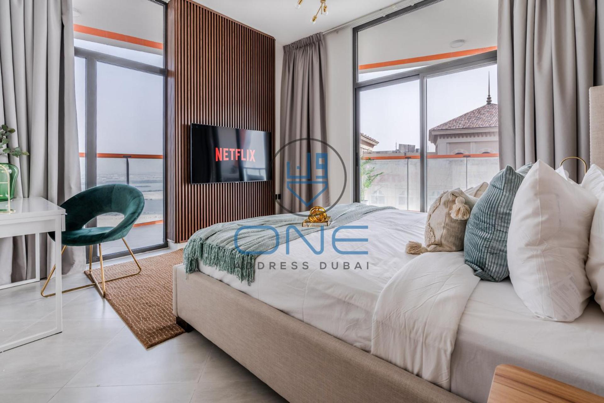 Aestethic & Comfort Designed Furnished 2 Bhk Aprt Ready To Move In Apartment *