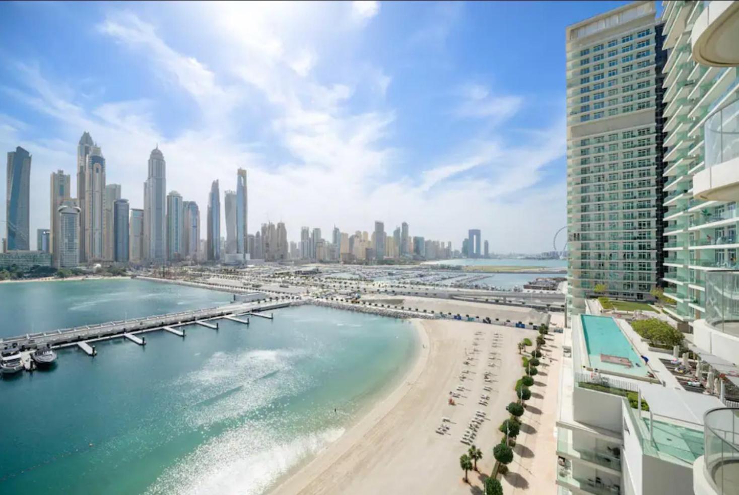 Spacious 2 Bhk Next To The - Sunrise Bay