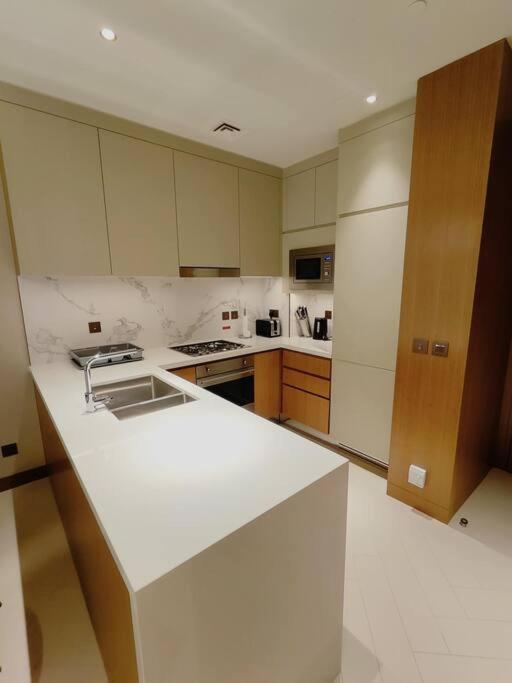 Apartment Luxury Of 1 Minute Walk To Burj Khalifa & D/opera