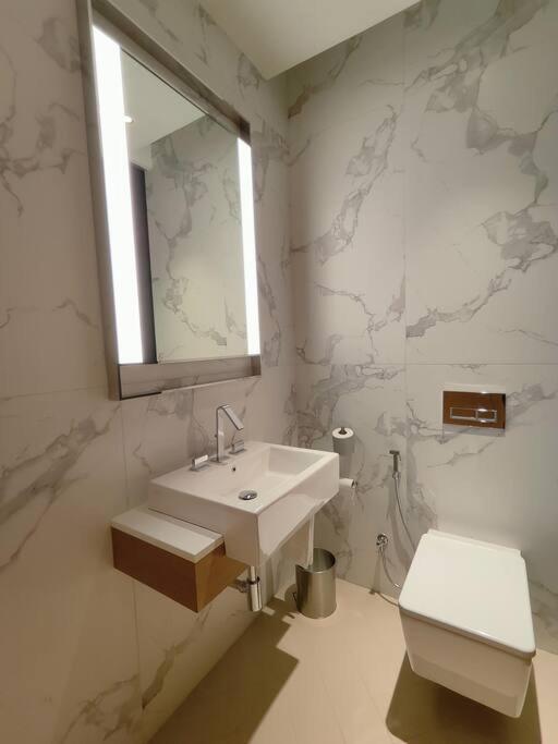 Apartment Luxury Of 1 Minute Walk To Burj Khalifa & D/opera Dubai