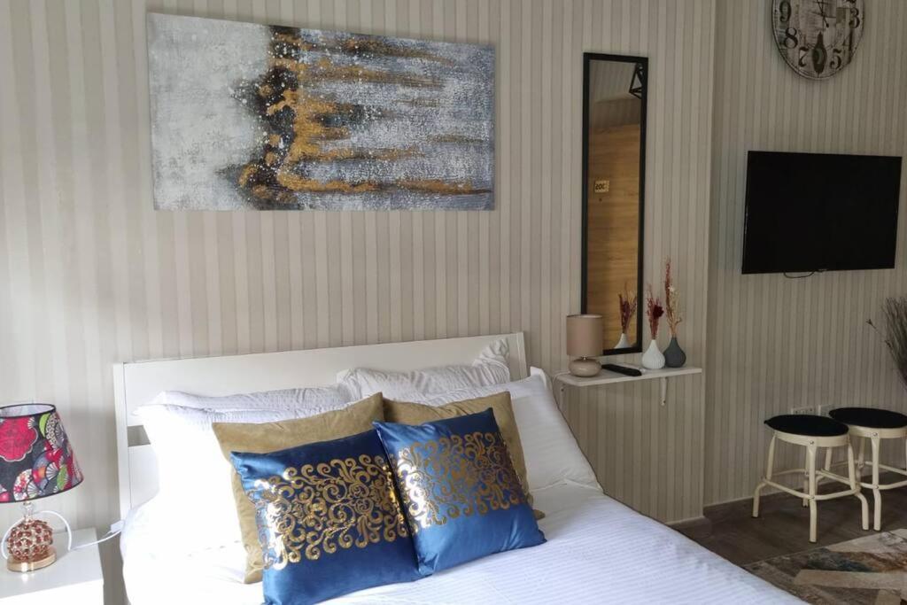 Comfortable In Mirdif Hills - Peaceful Living With Pool & Gym Amenities, Managed By Think Realty Dubai