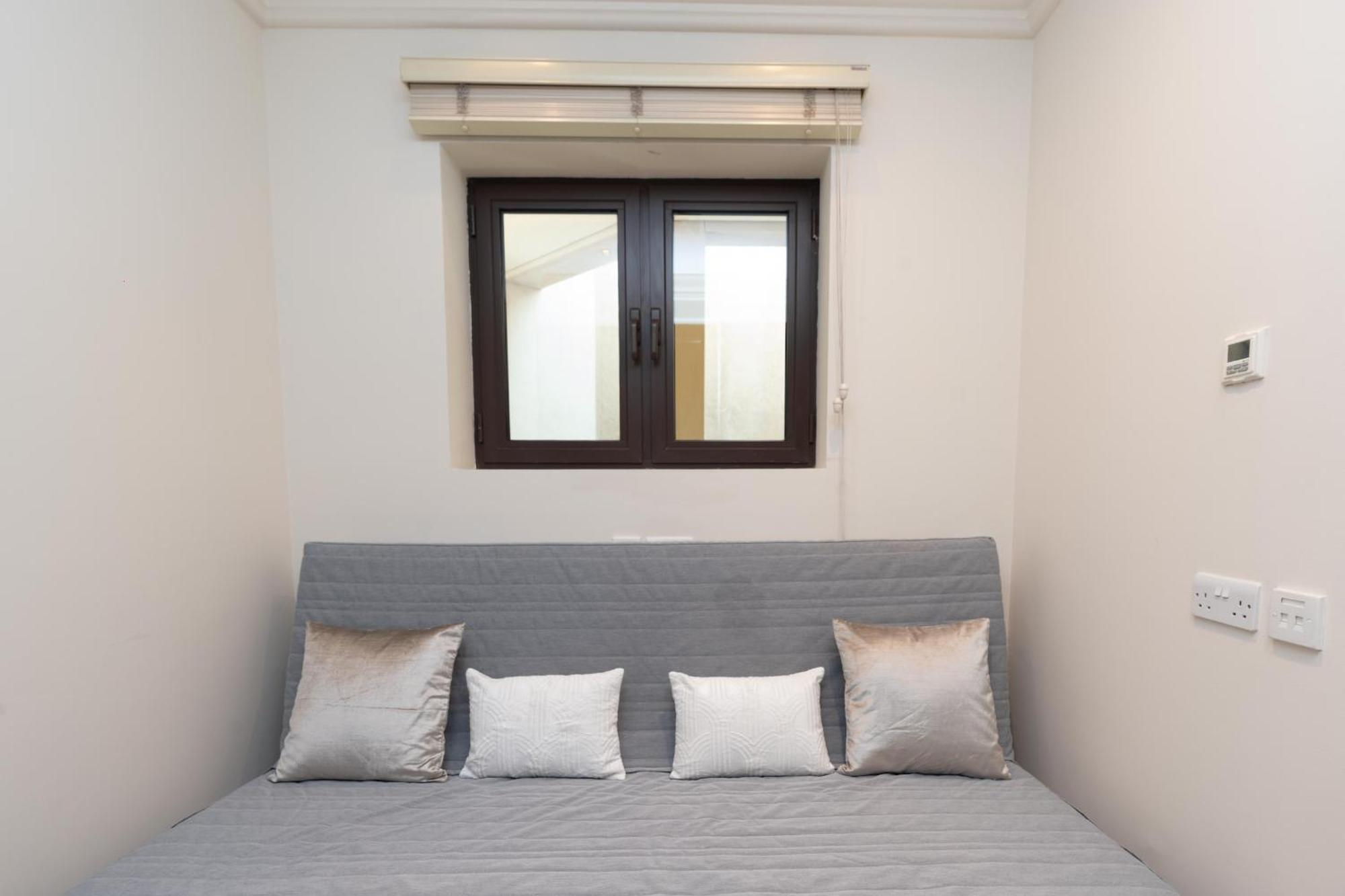 Souq Al Bahar & Downtown - Cityapartmentstay Apartment