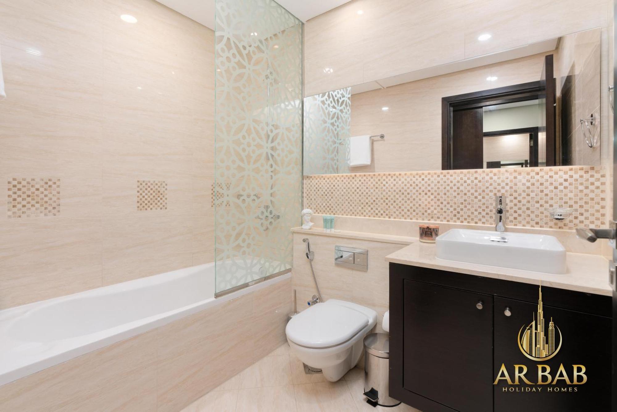 Mon Reve - Luxurious 2br Maids - Near Burj Khalifa & Mall-downtown *