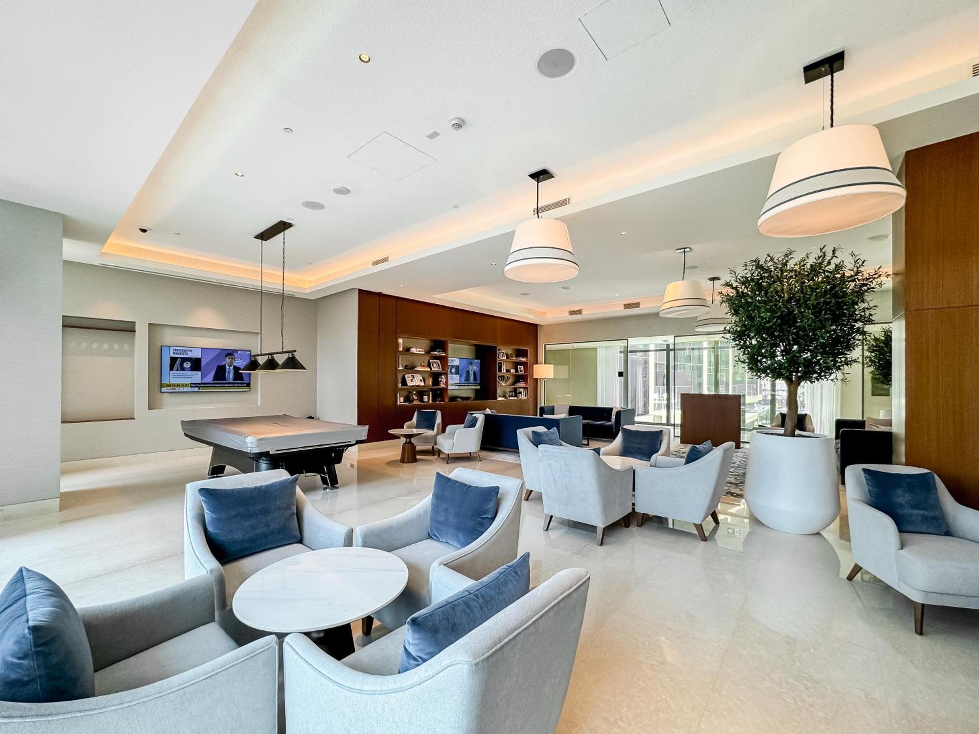 Apartment Citihome-2br At Address Opera In The Heart Of Downtown