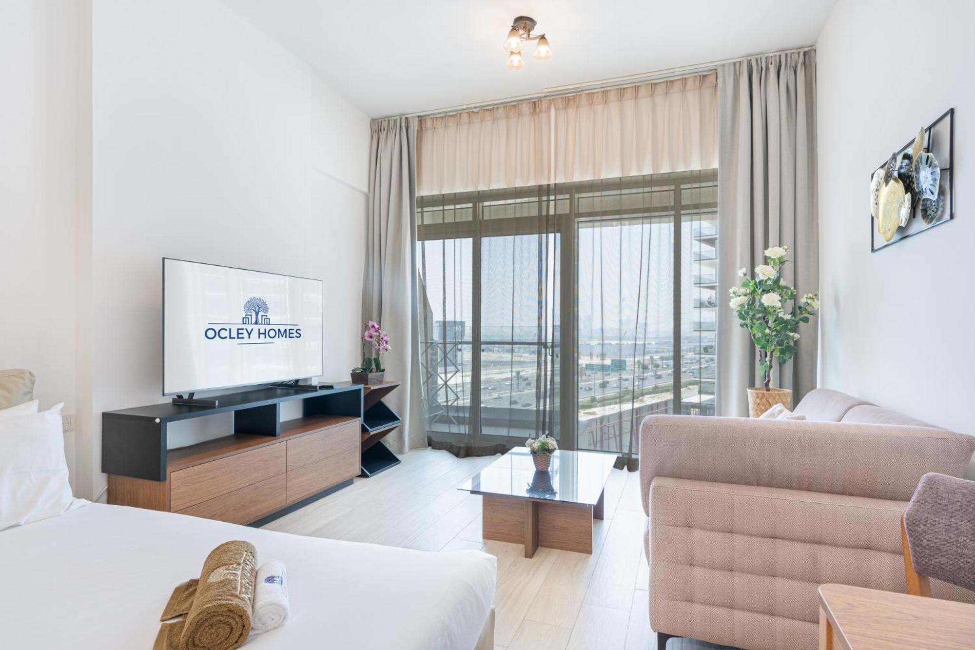Elegant In Al Jaddaf With Roof Pool * Dubai