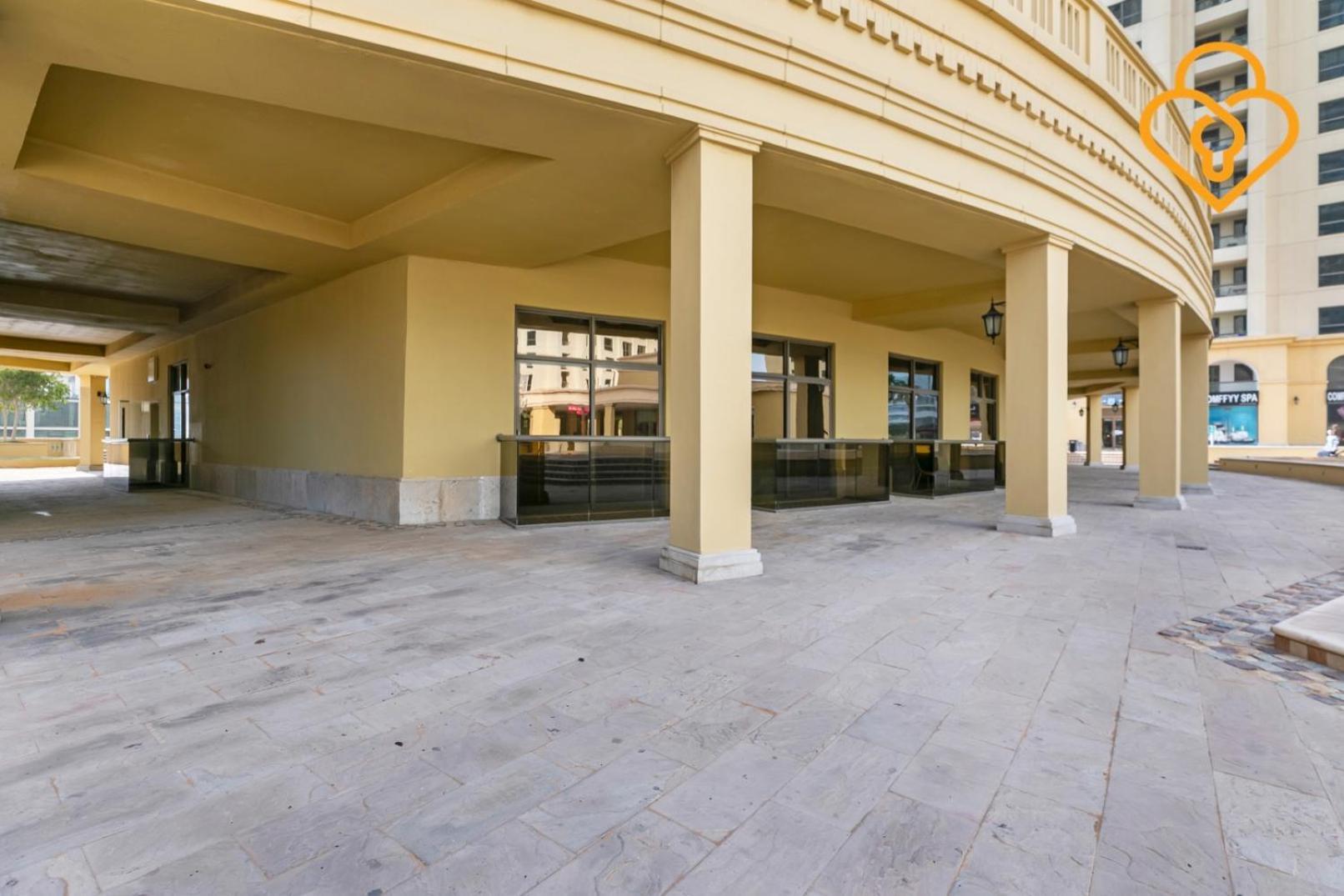 Murjan Plaza At Jumeirah Apartment