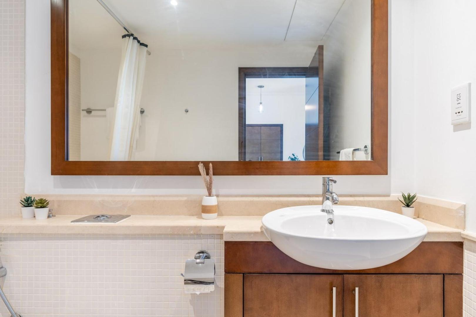 Guestready - Upscale Modern In Downtown
