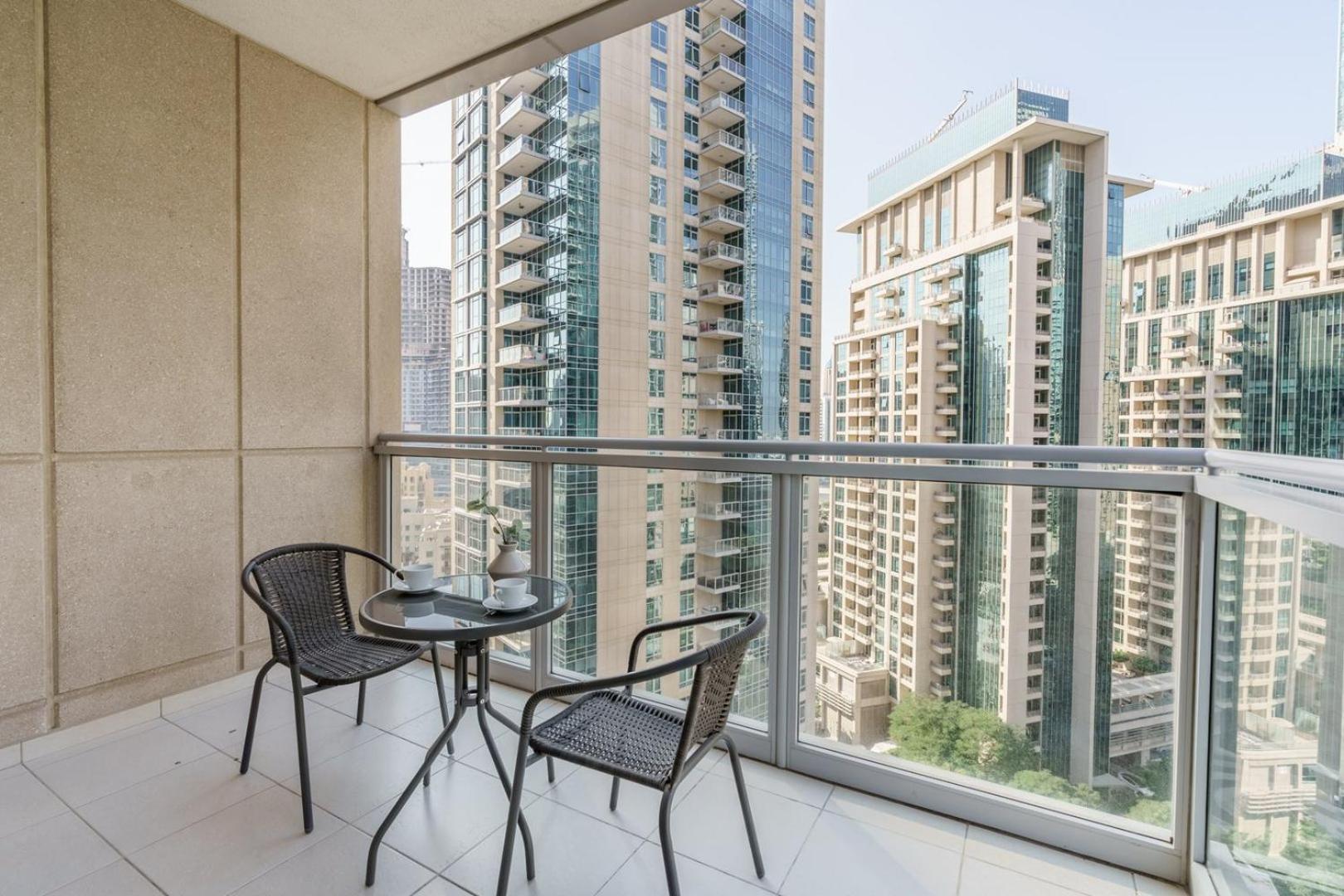 Apartment Guestready - Modern White With Fountain View