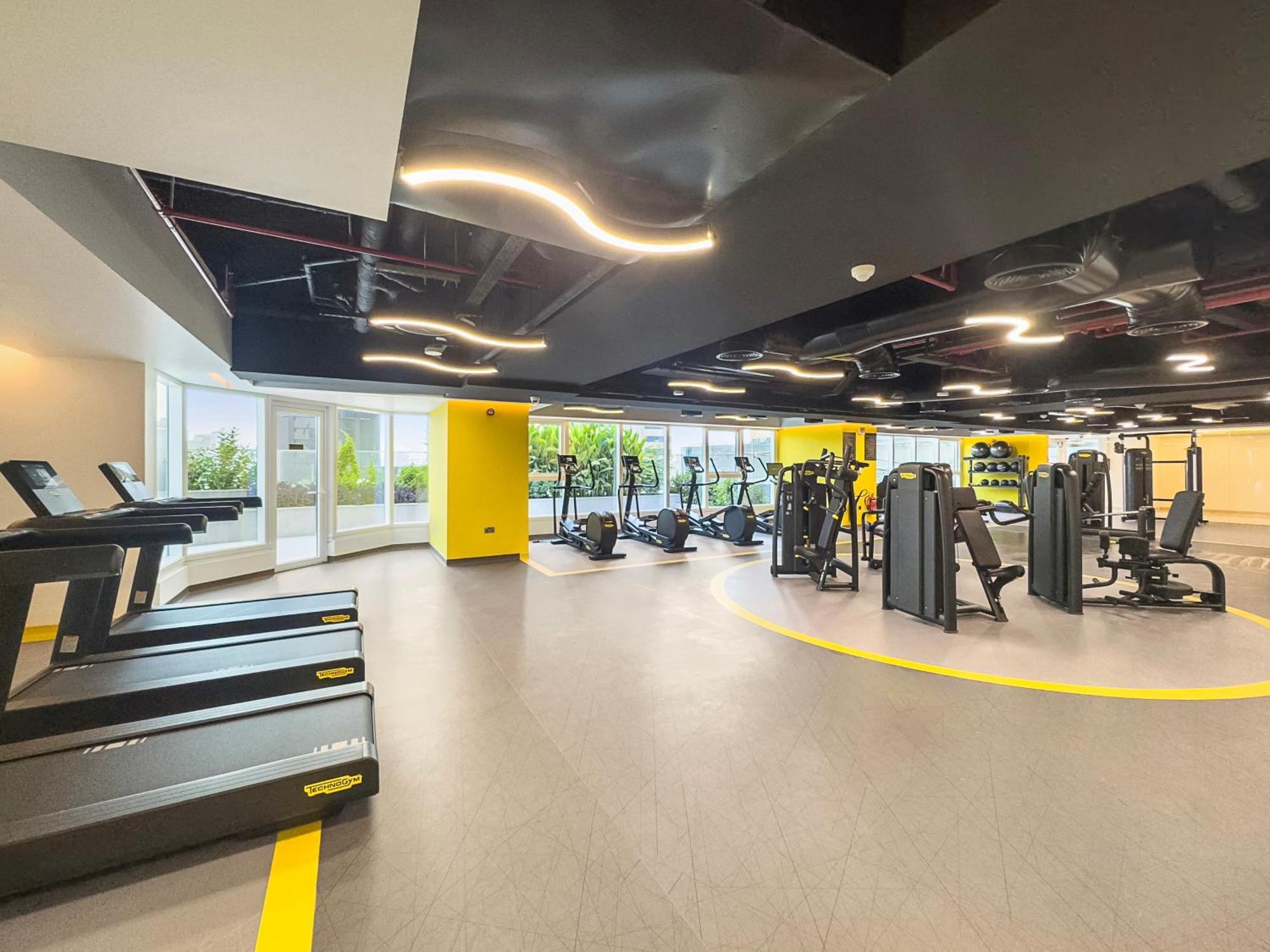 Apartment Big - Wow Facilities Dubai