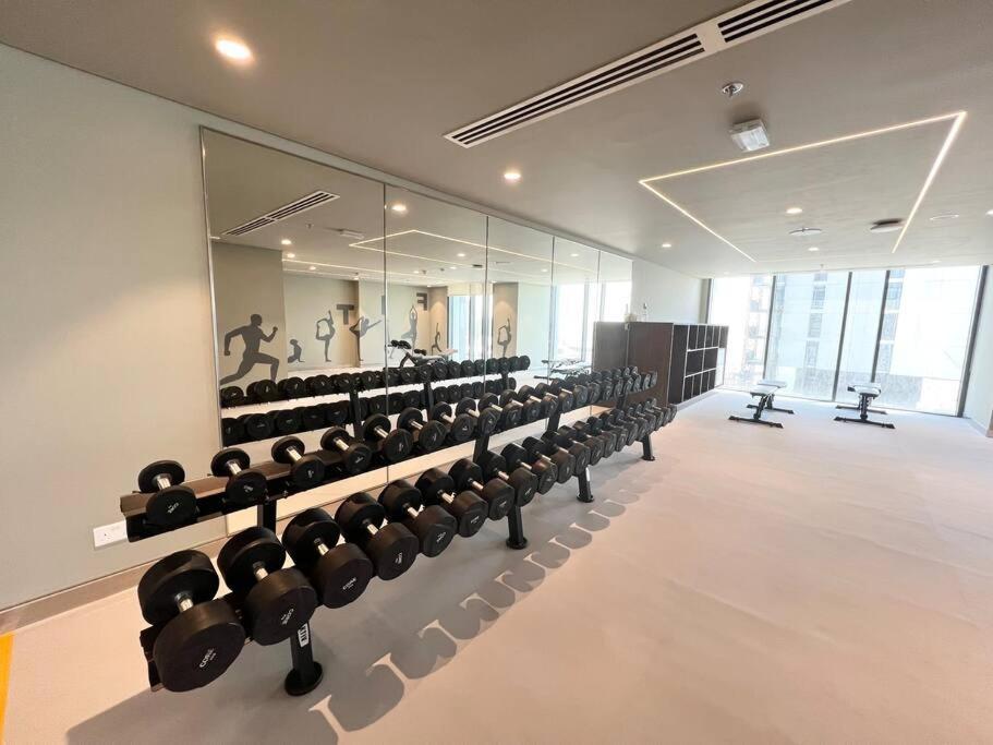 Apartment Stylish 1 Bedroom High Floor In Creek Edge *