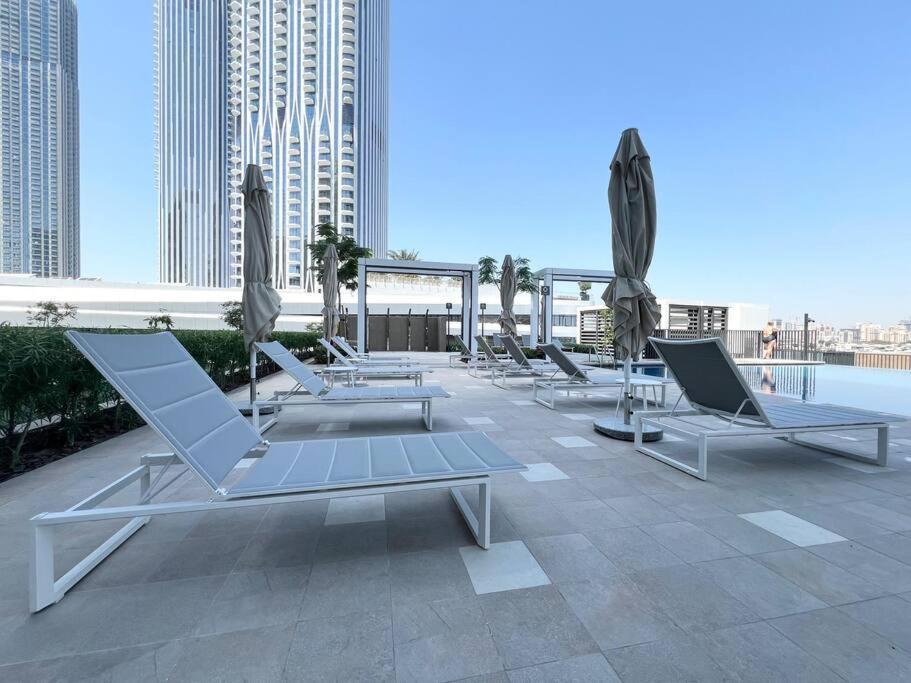 Apartment Stylish 1 Bedroom High Floor In Creek Edge