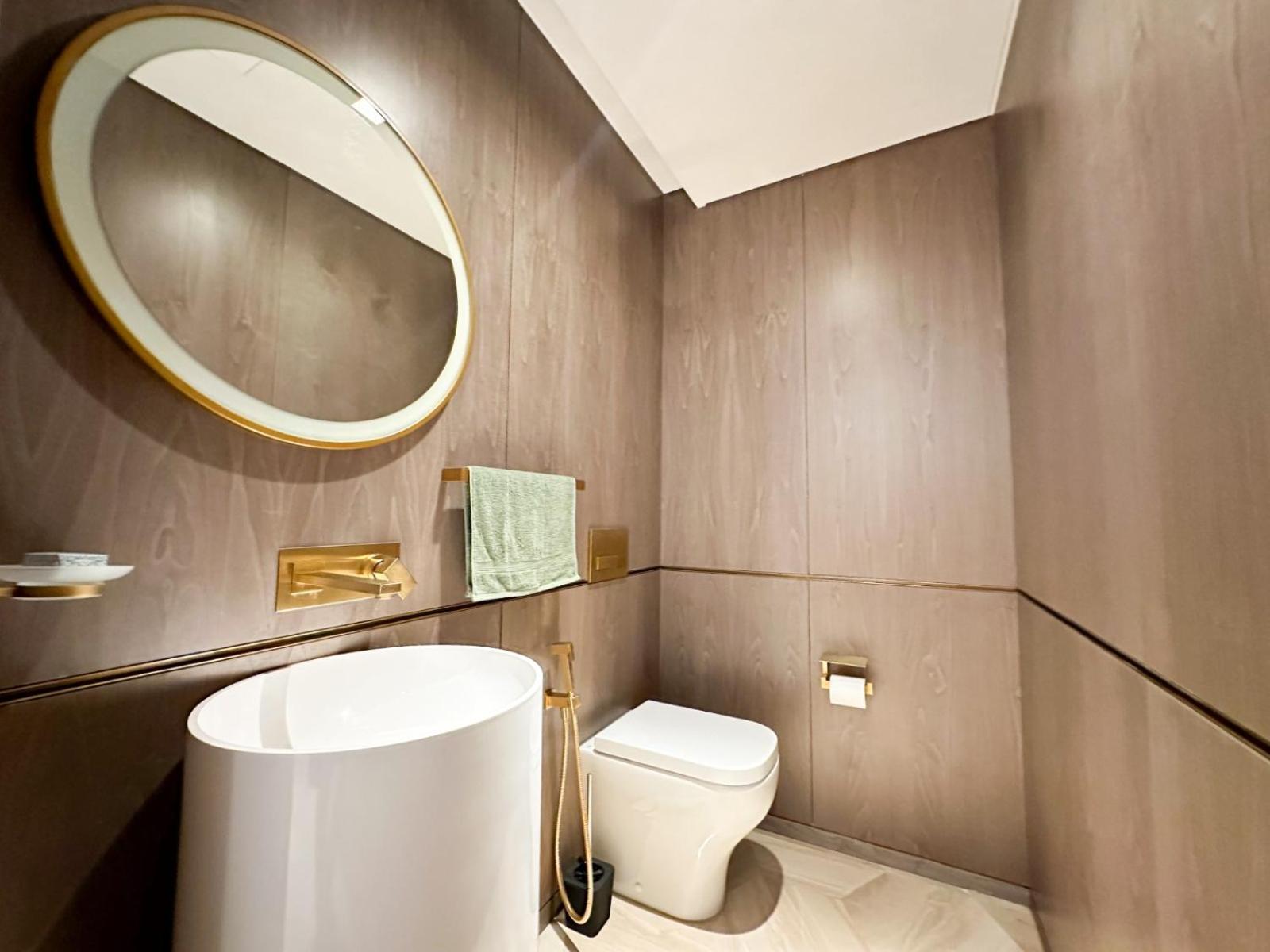 Luxury At Five Palm Apartment Dubai