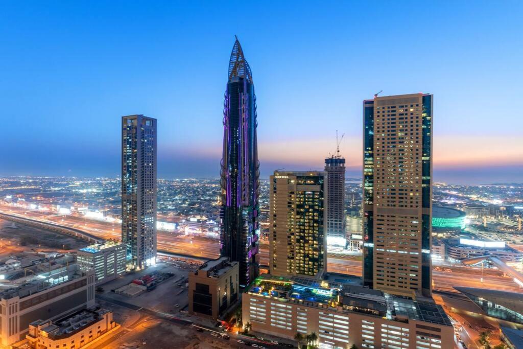First Class 2br Chic Cityscape Dubai