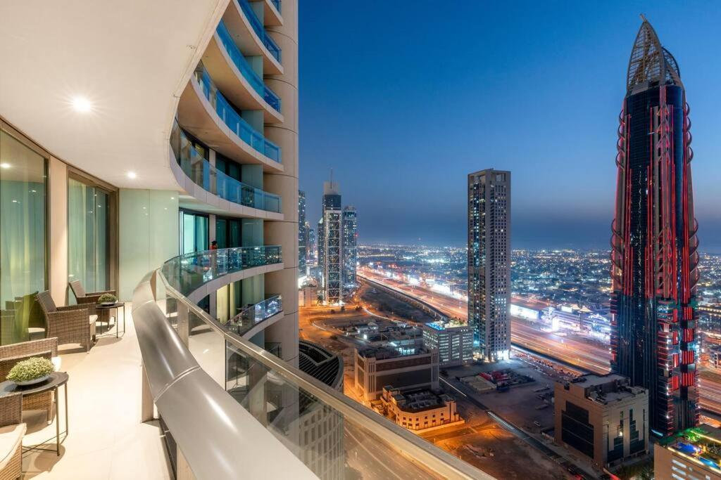 Apartment First Class 2br Chic Cityscape *