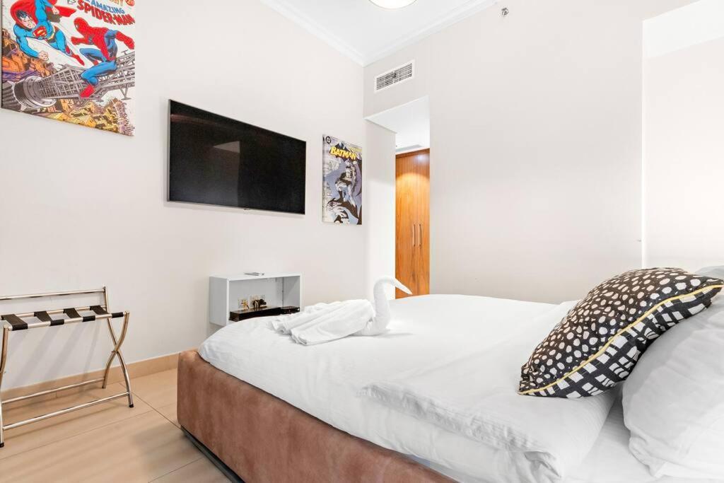 First Class 2br Chic Cityscape *