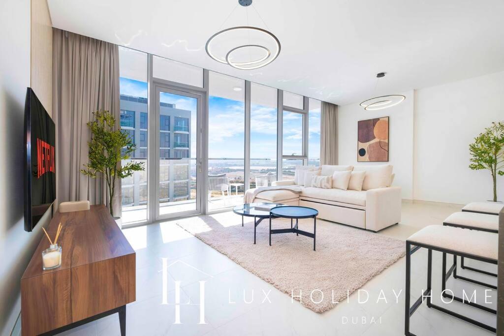 Lux The Burj View District One Apartment Dubai
