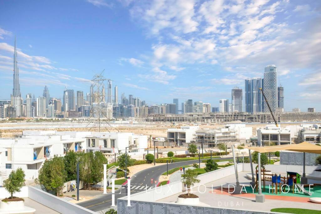 Lux The Burj View District One Apartment