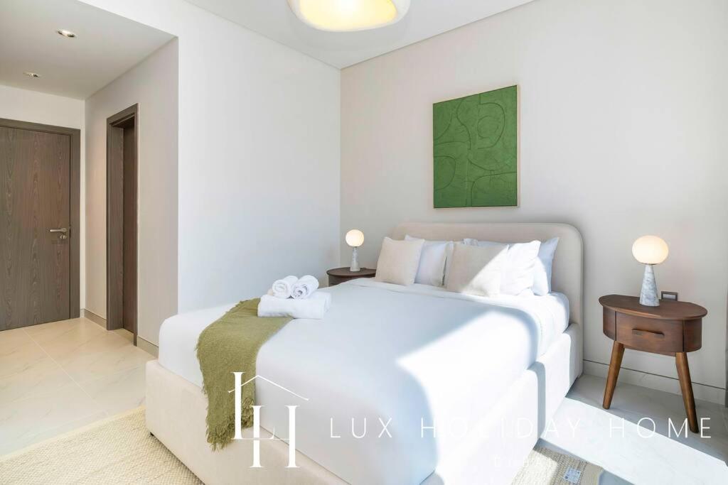 Lux The Burj View District One Apartment Dubai