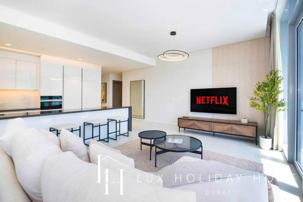 Apartment Lux The Burj View District One *