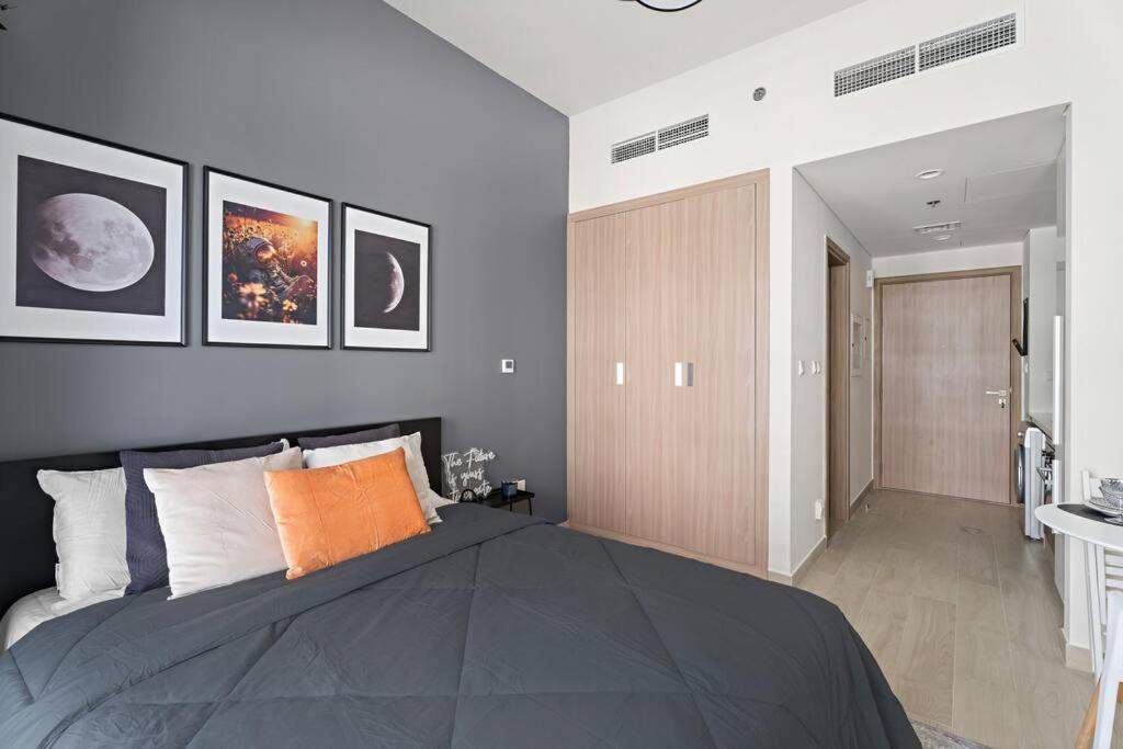 Apartment Brand New Studio In Azizi Riviera 47, Meydan City *