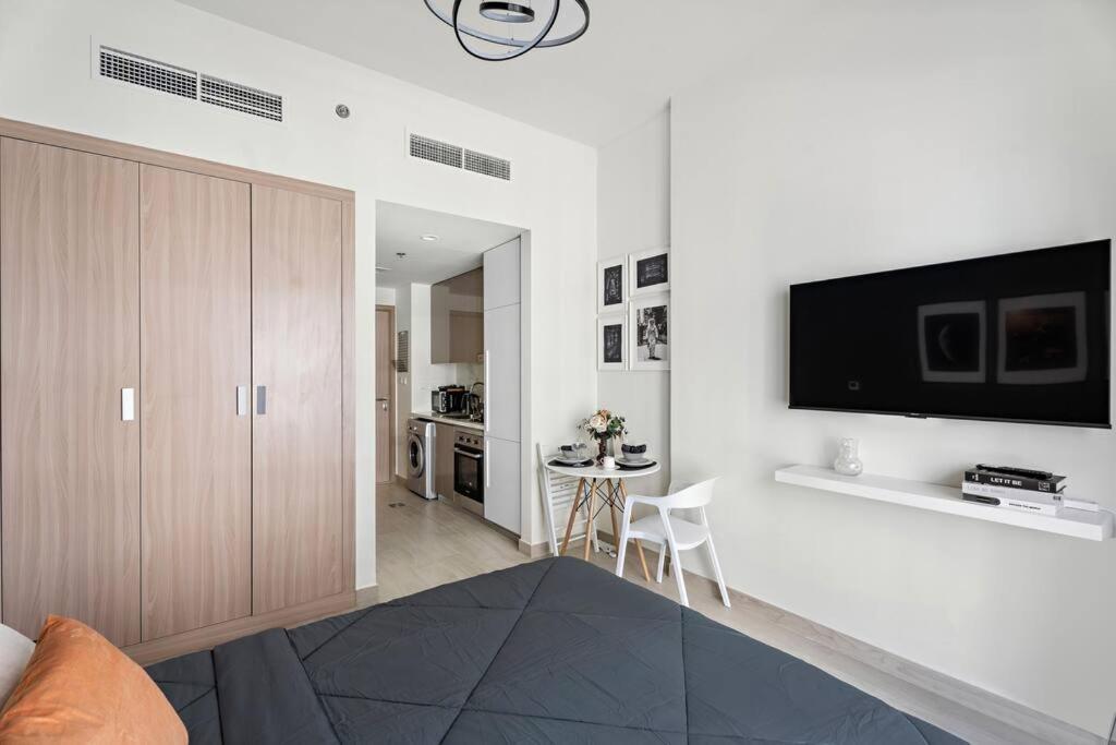 Brand New Studio In Azizi Riviera 47, Meydan City Dubai