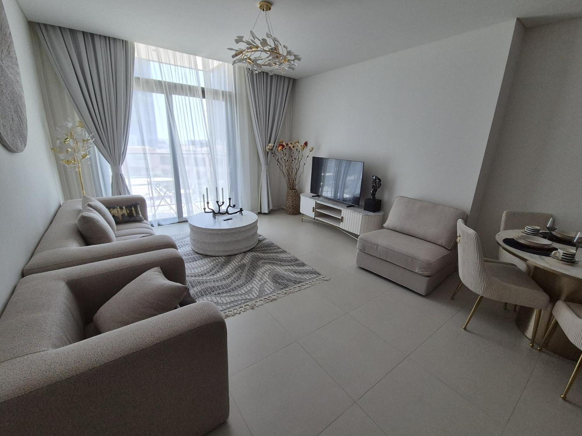 Apartment Downtown Luxury By Mall & Burj Khalifa Dubai