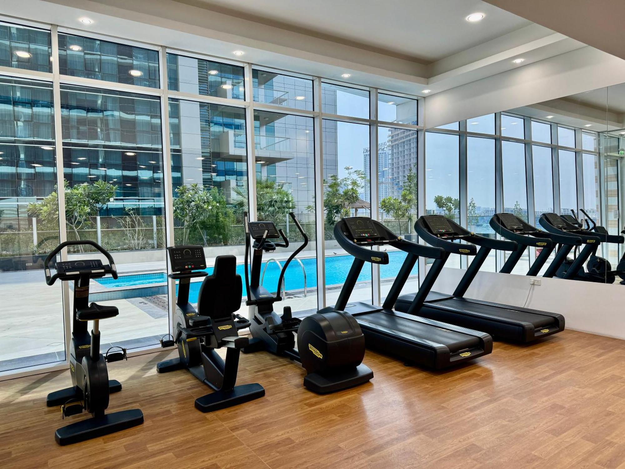 Apartment Stylish With Premium Amenities