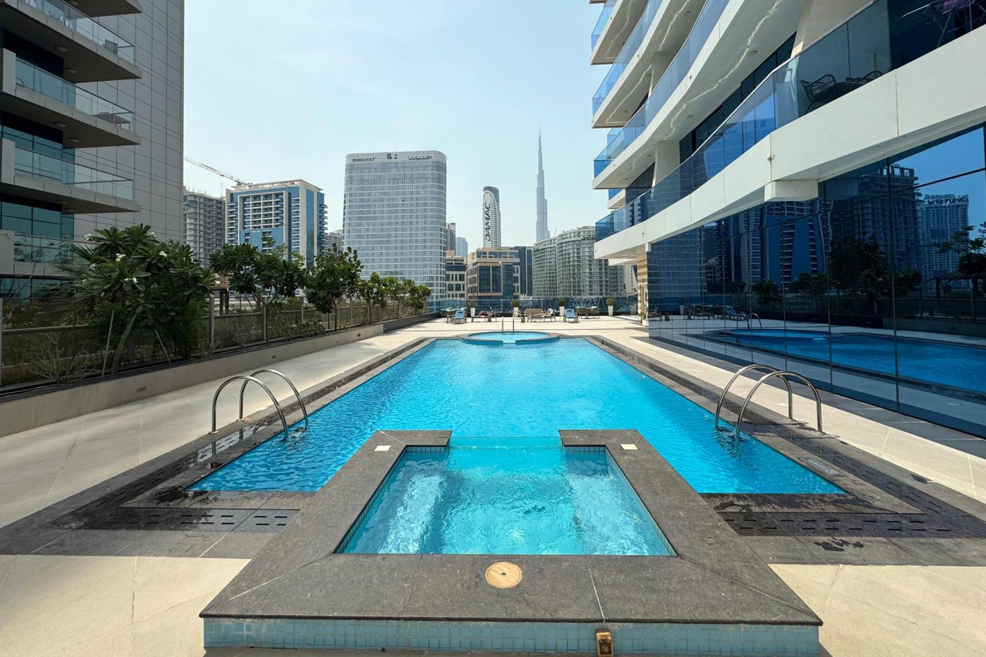 Apartment Stylish With Premium Amenities