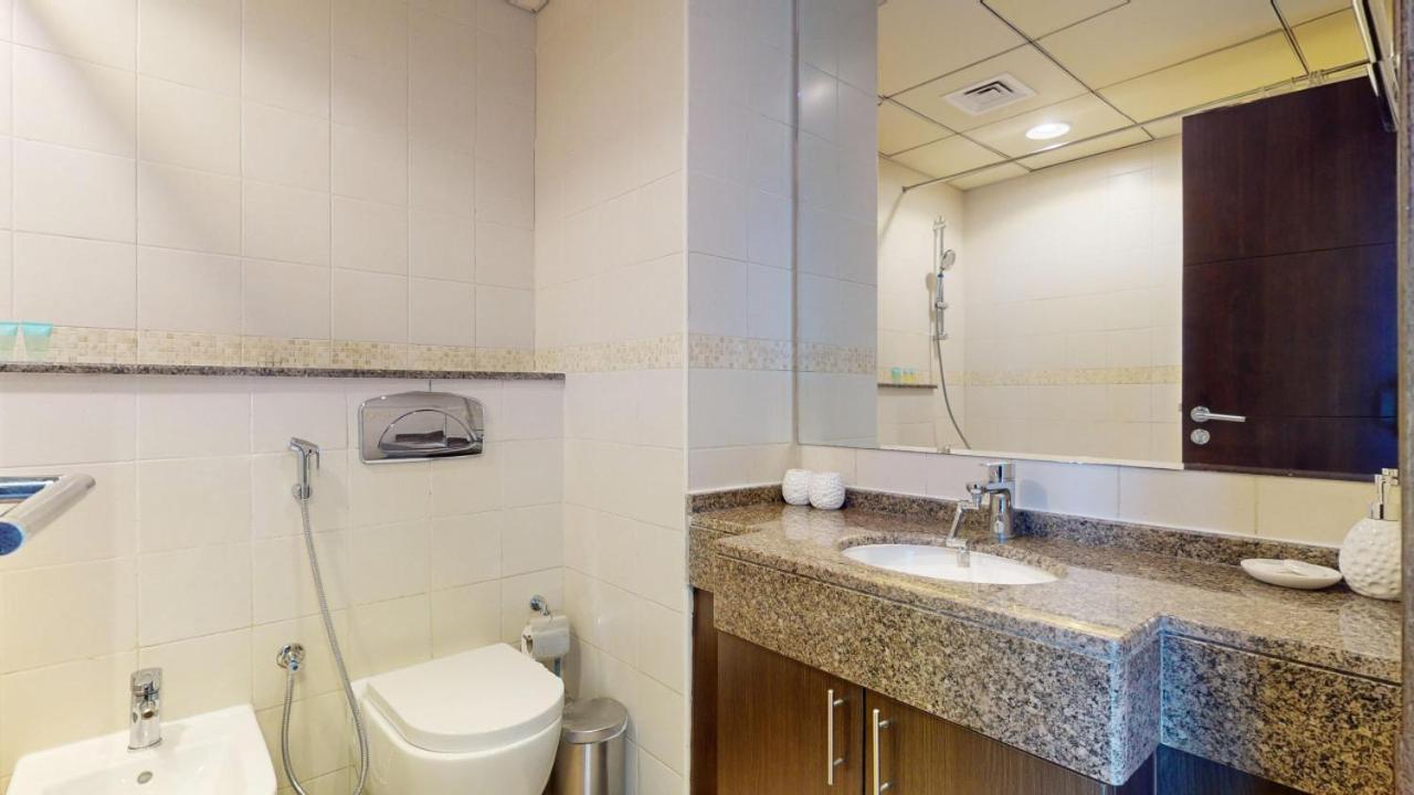 Apartment Bay - Comfortable One Bedroom Dubai