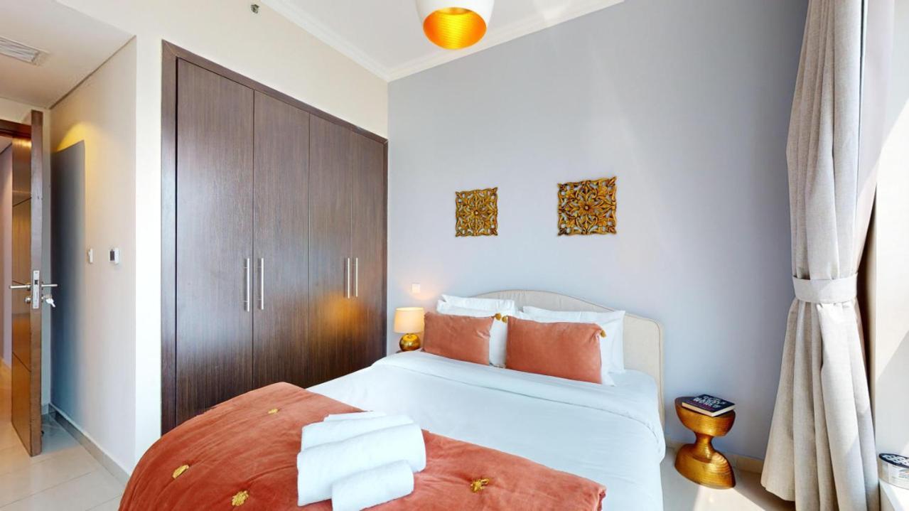 Bay - Comfortable One Bedroom Apartment Dubai