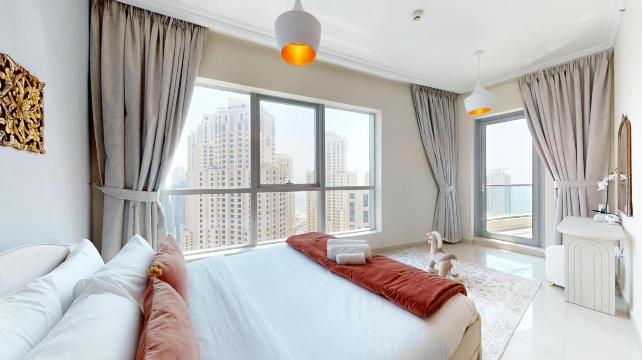 Bay - Comfortable One Bedroom Dubai
