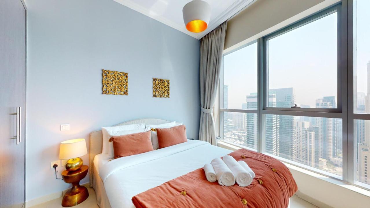 Apartment Bay - Comfortable One Bedroom Dubai