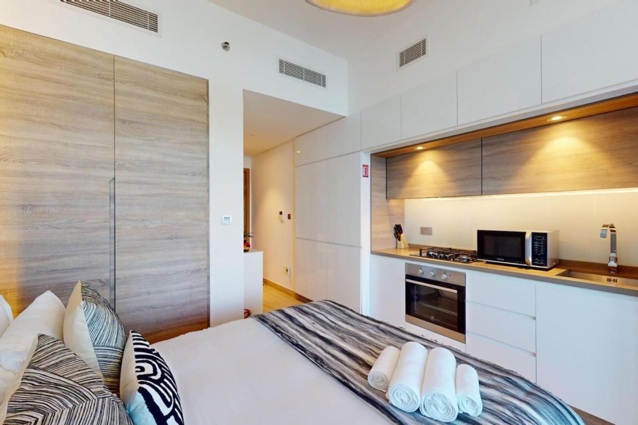 Apartment One - Gorgeous Dubai