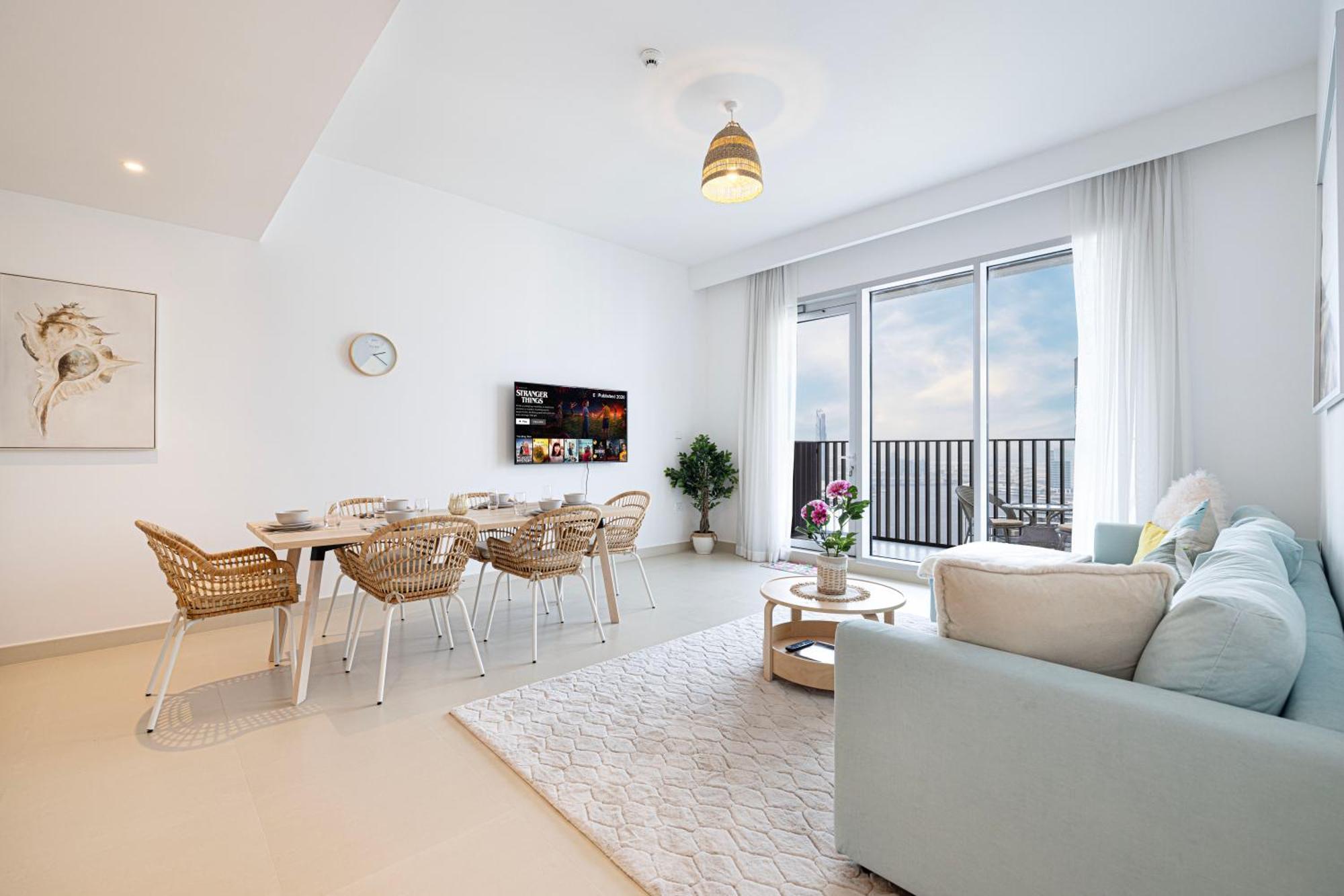 Exclusive High Floor 1br - Skyline View * Dubai