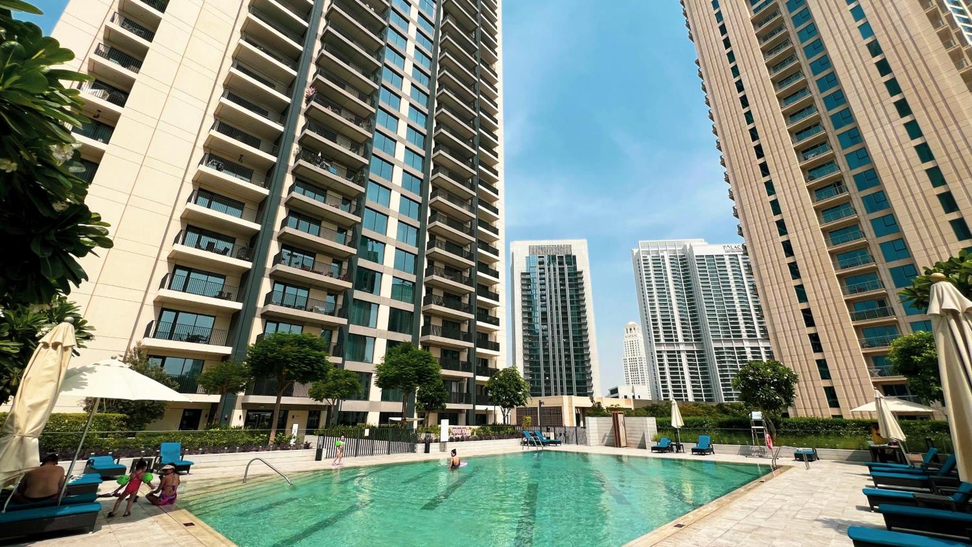 Exclusive High Floor 1br - Skyline View * Dubai