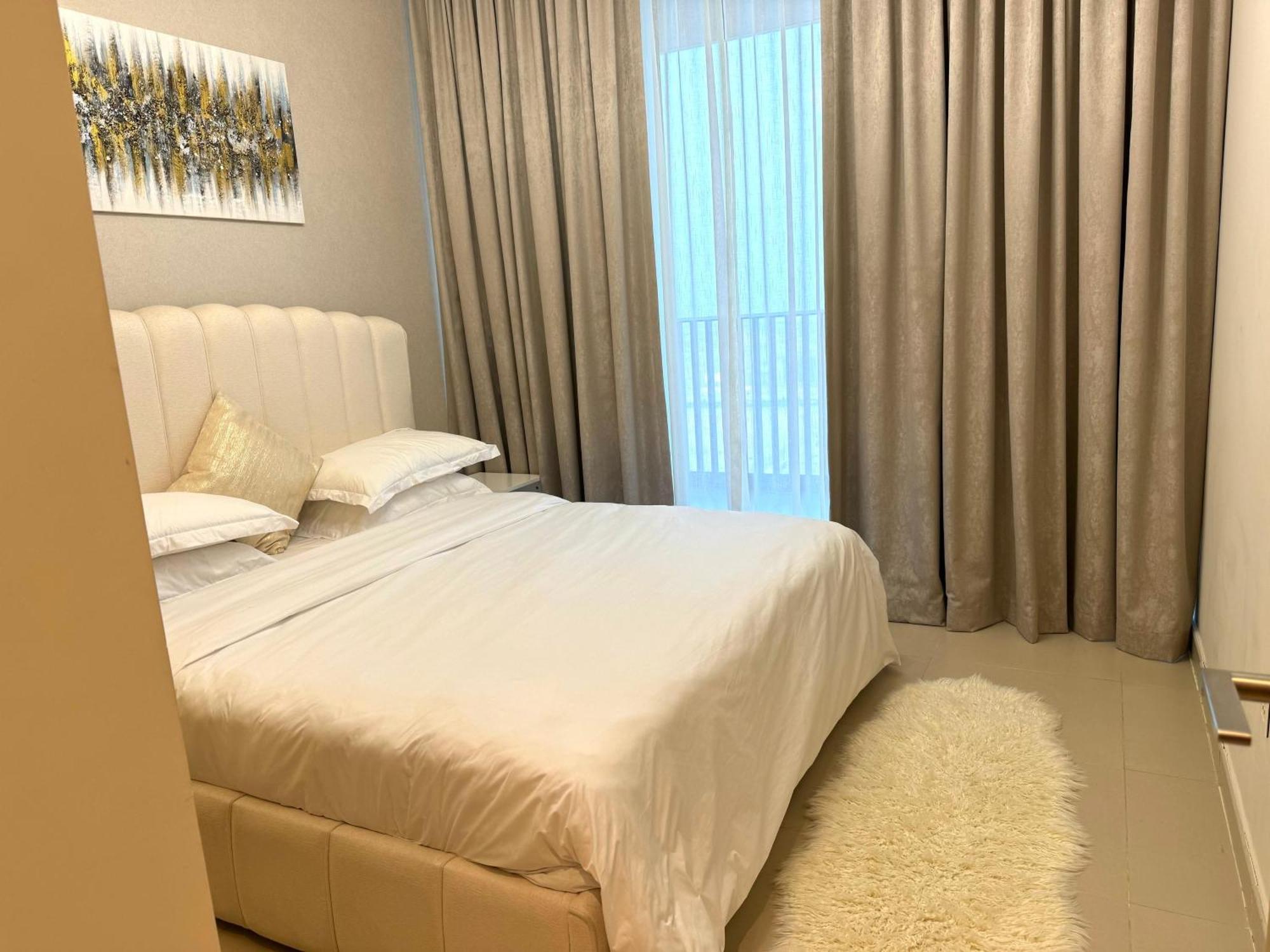 Apartment Luxurious 2 Bedroom In Creek Harbour