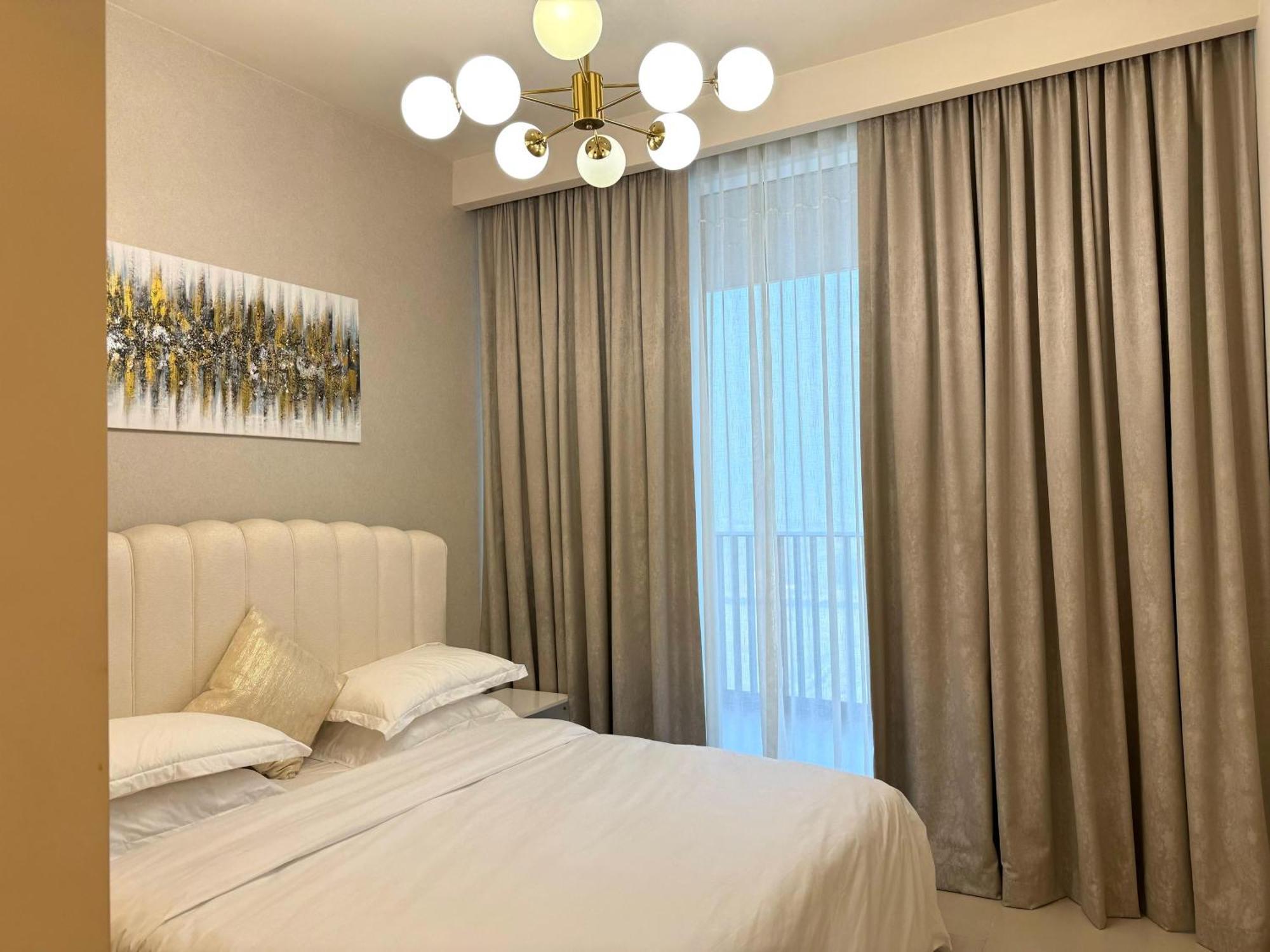 Apartment Luxurious 2 Bedroom In Creek Harbour Dubai