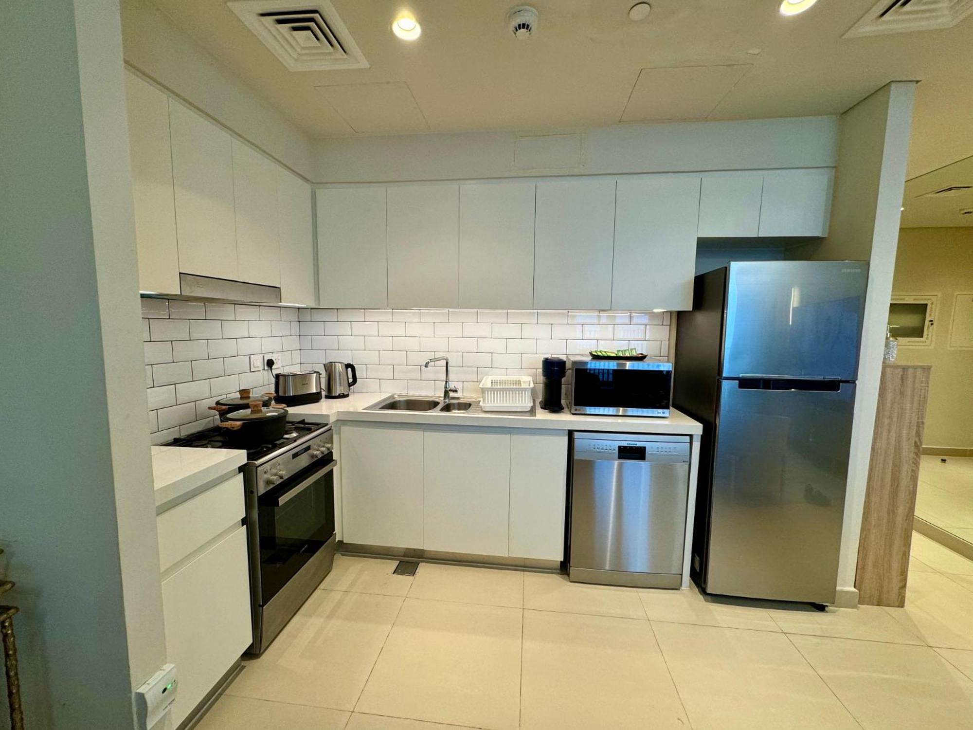 Luxurious 2 Bedroom In Creek Harbour Dubai