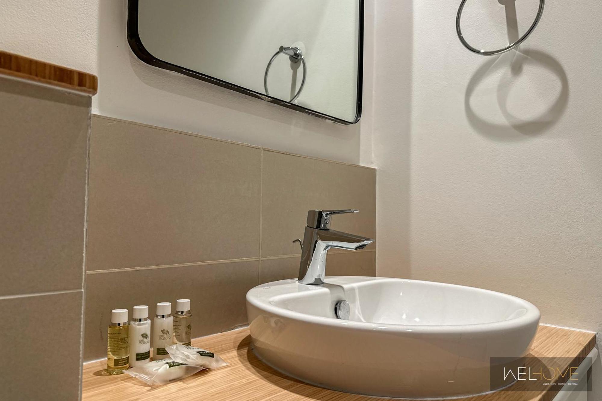 Welhome - Fancy 1br At Hills Near Hills Mall * Dubai