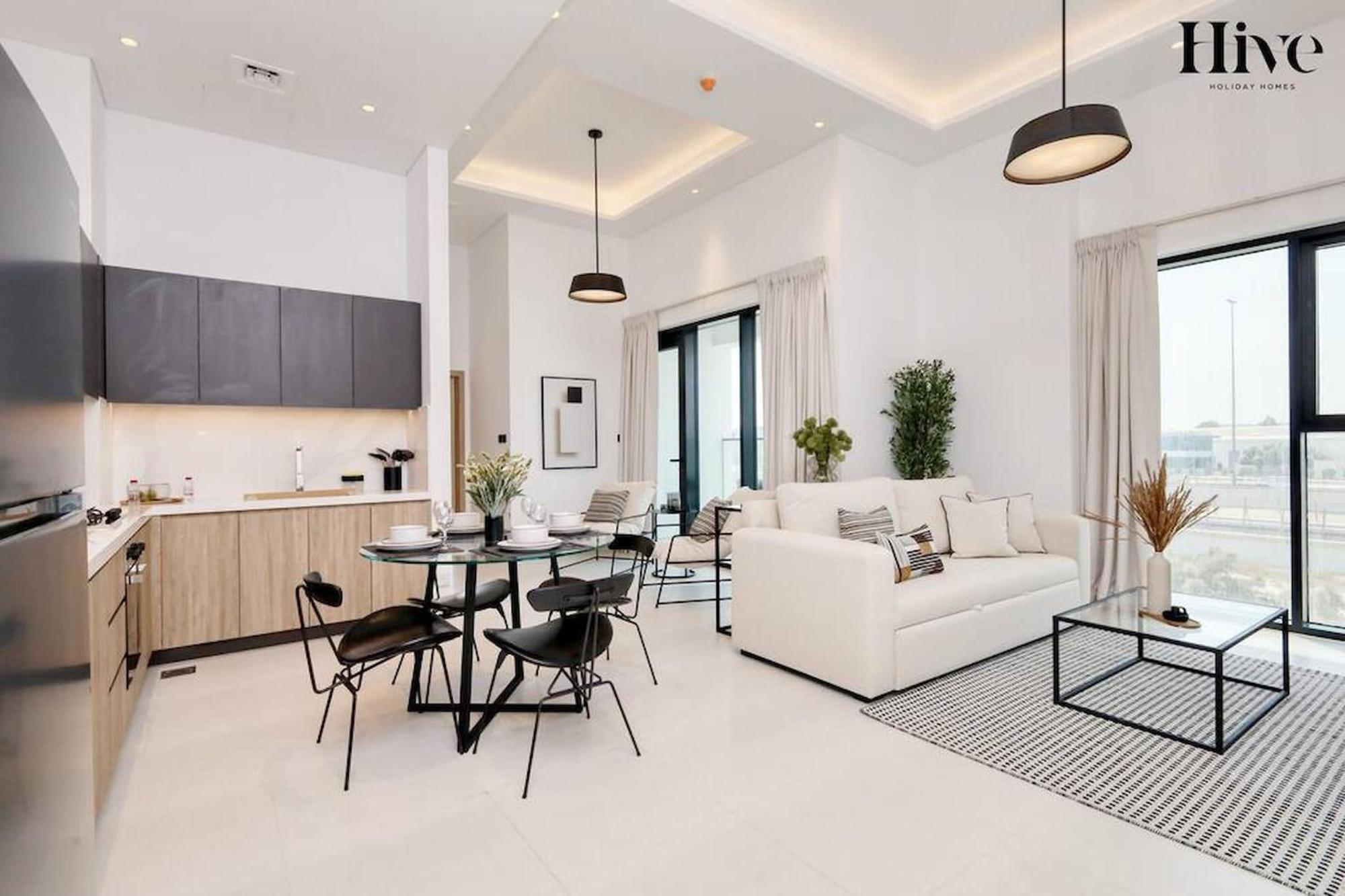 7 By Aurora 104 Apartment Dubai