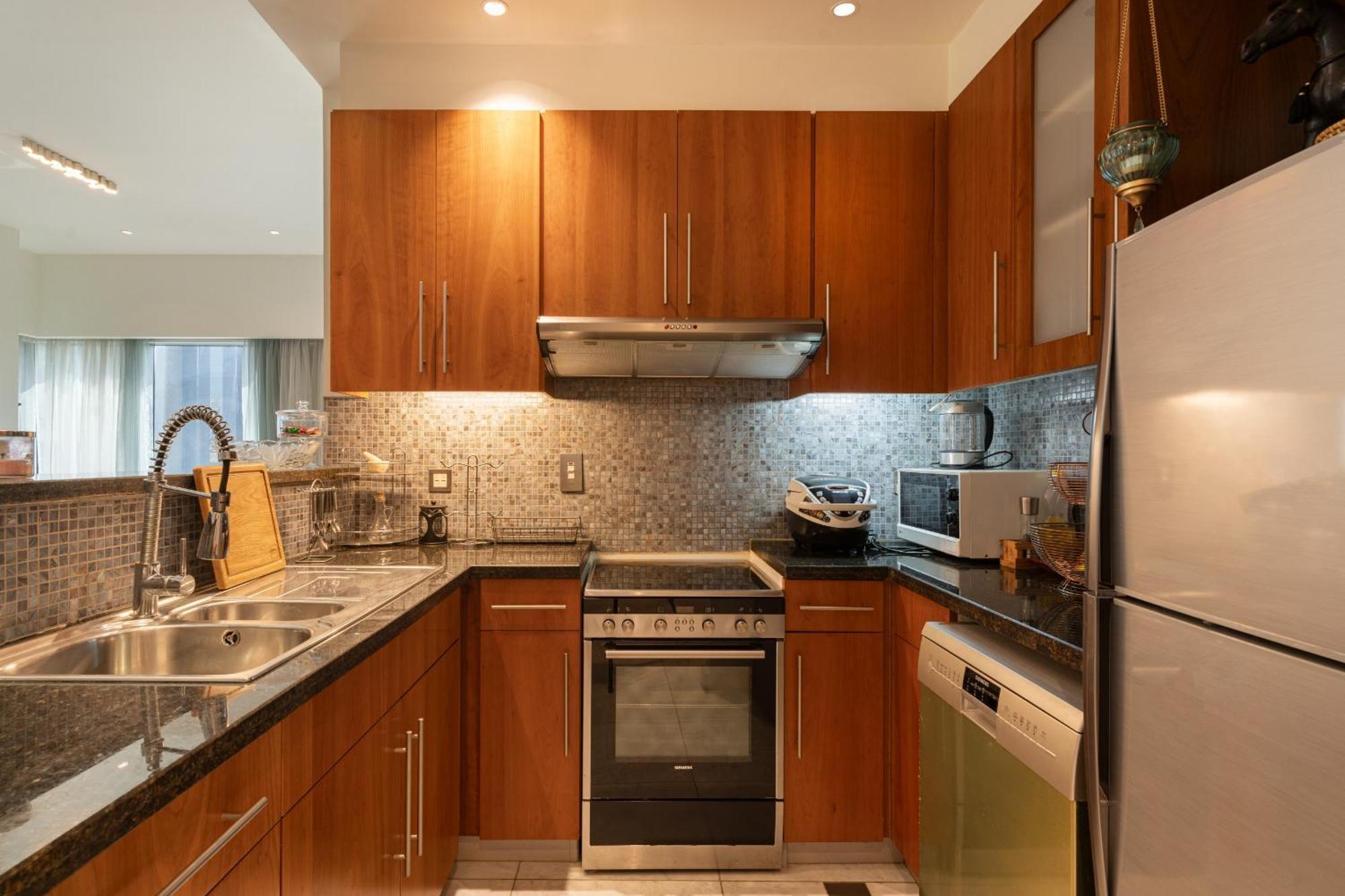 Easy Access To Metro - 1br In Park, Difc - Allsopp&allsopp Apartment *