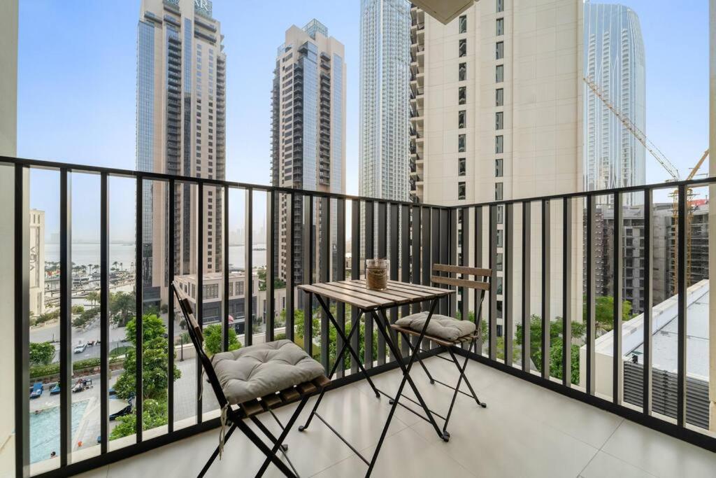 First Class 3br Luxurious & Elegant Retreat Apartment Dubai
