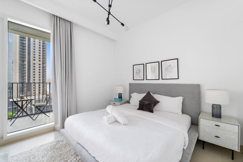 First Class 3br Luxurious & Elegant Retreat Apartment Dubai