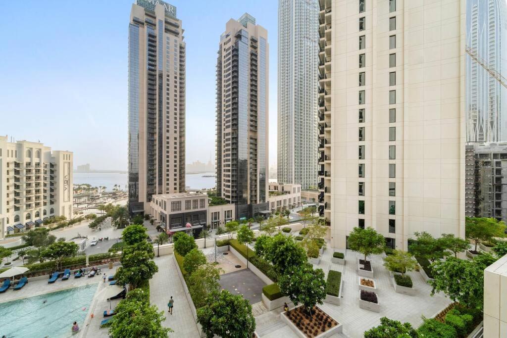 First Class 3br Luxurious & Elegant Retreat Apartment Dubai