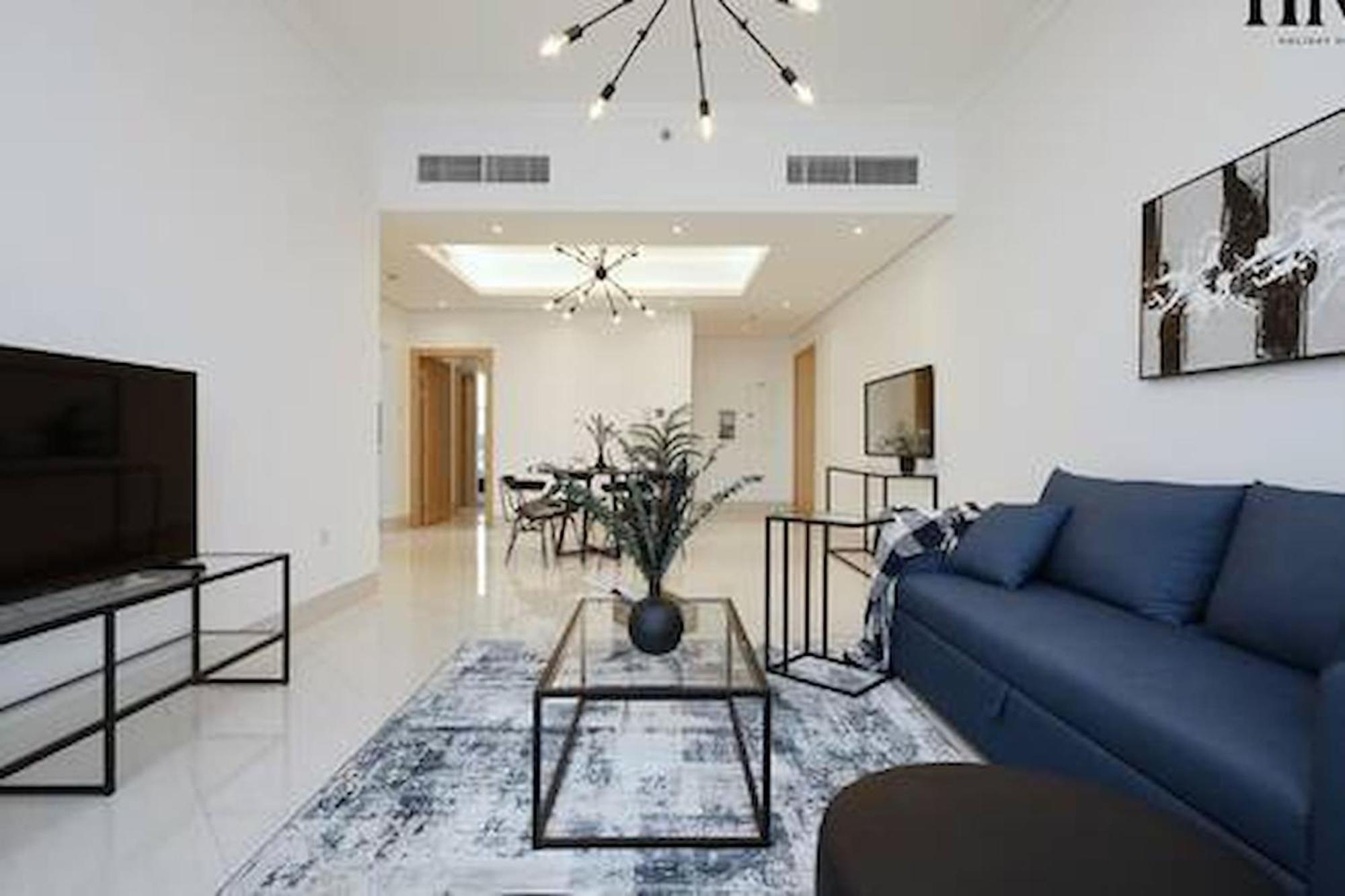 Beautiful 2 Bed In Al Warqa Apartment Dubai