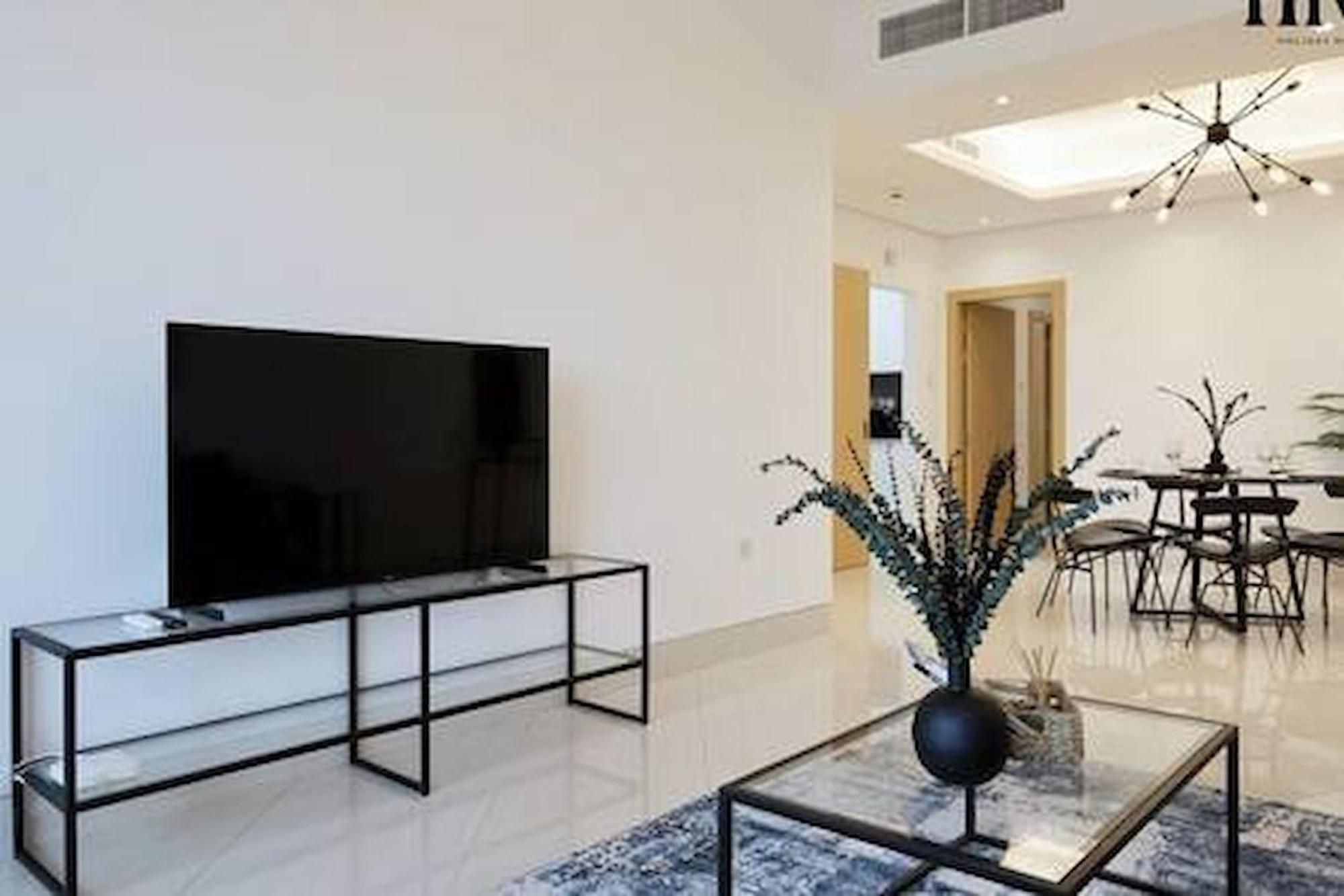 Beautiful 2 Bed In Al Warqa *
