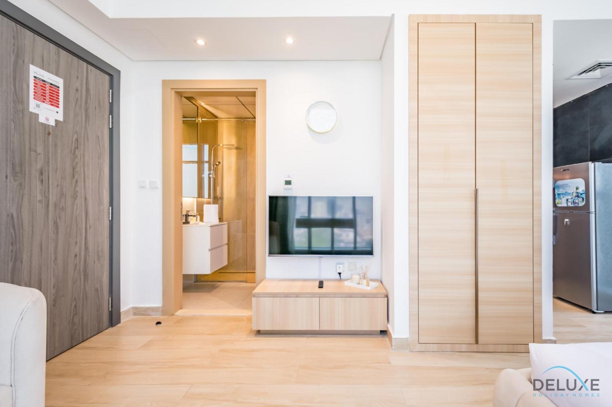 Majestic In Regina Tower, Jumeirah Village Circle By Deluxe Homes Dubai